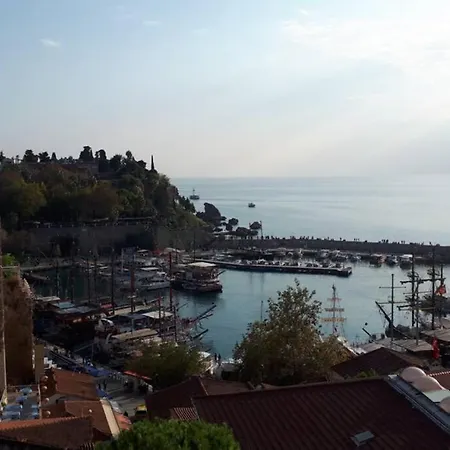 Schone Helle Nahe Am Meer * Antalya